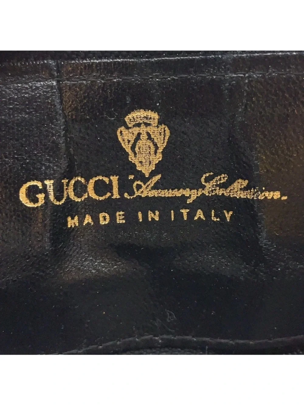 (35) GUCCI 70s Black Clutch